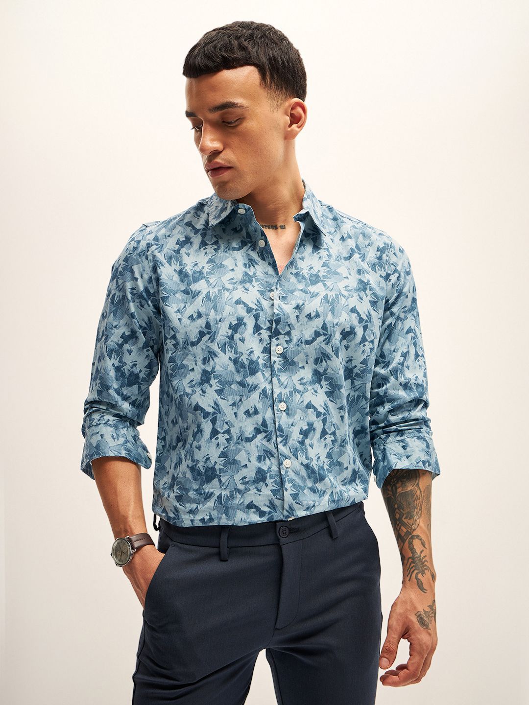 THE BEAR HOUSE Men Slim Fit Floral Printed Pure Cotton Casual Shirt