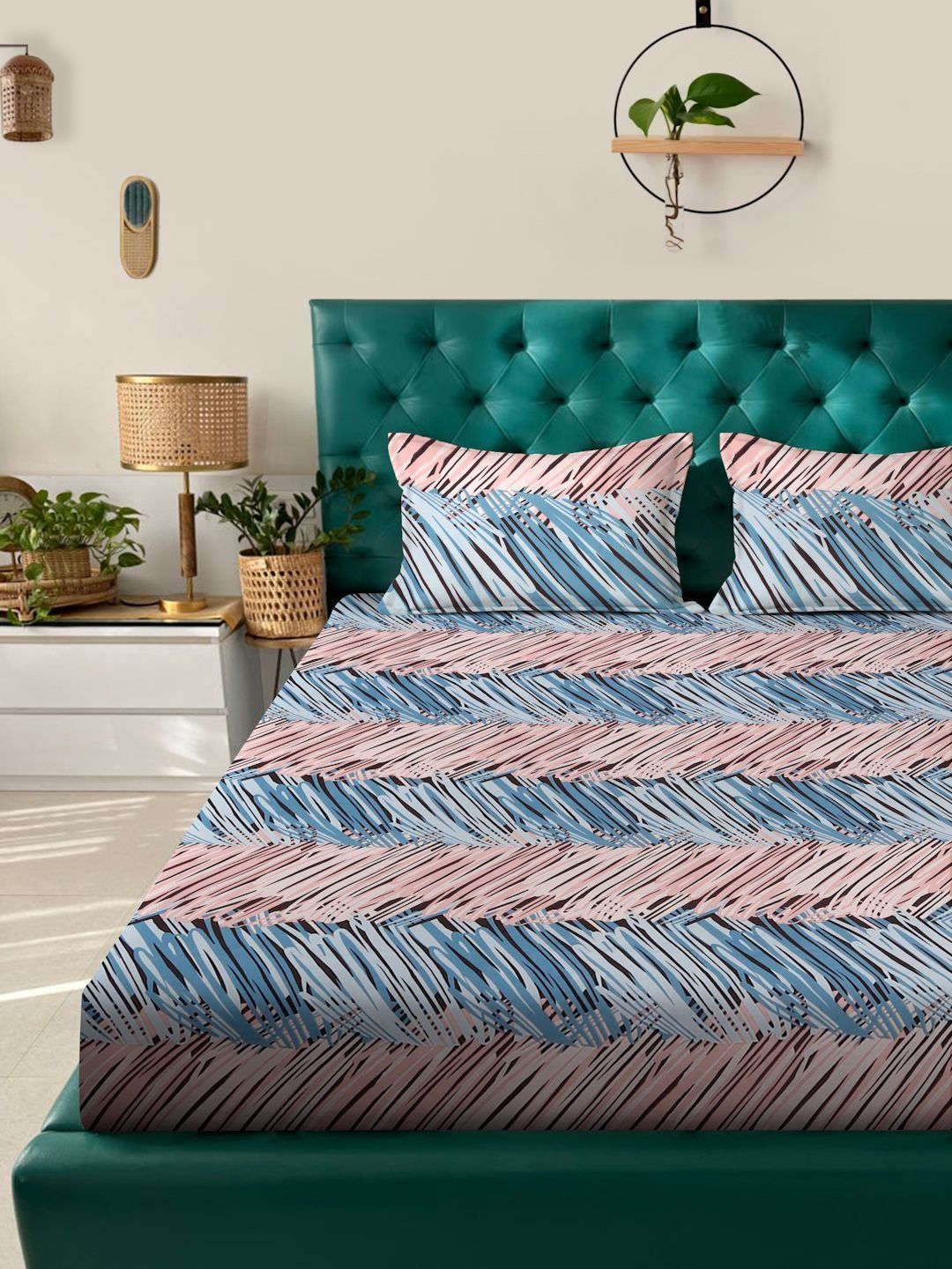 Myntra Elegant Homes Multicolor 300 TC Super King Double Bedsheet dengan 2 Sarung Bantal