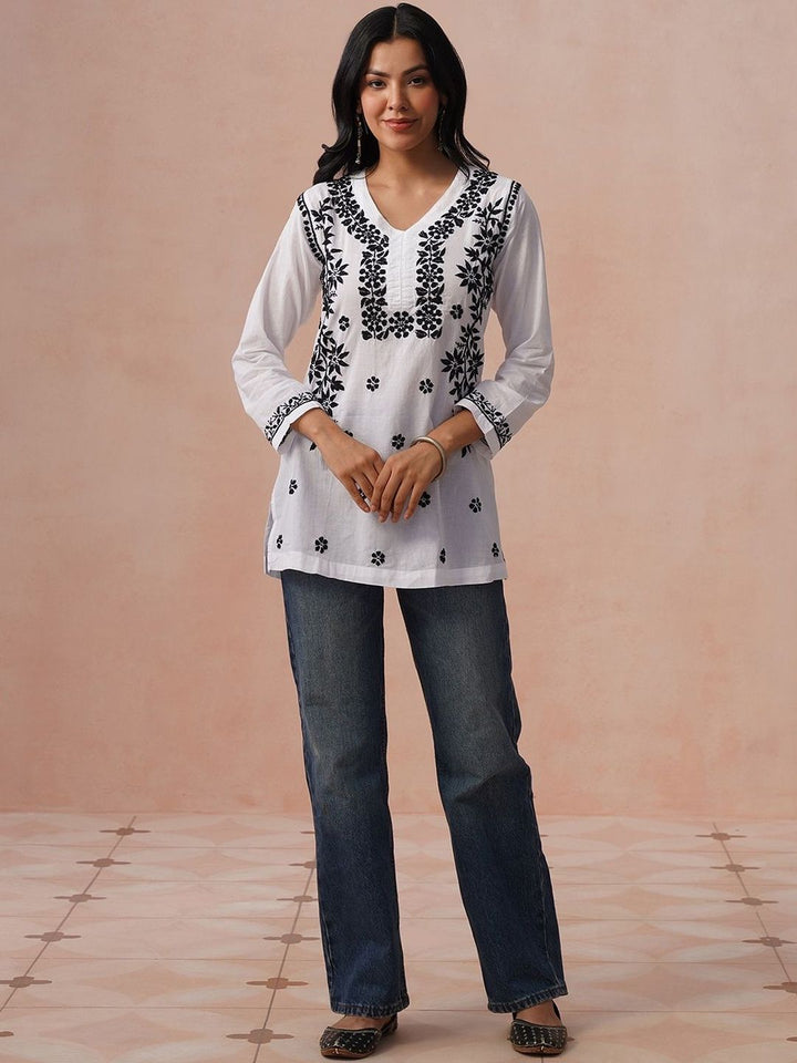 Rumah Wanita Chikankari Kurta Sulam Bunga