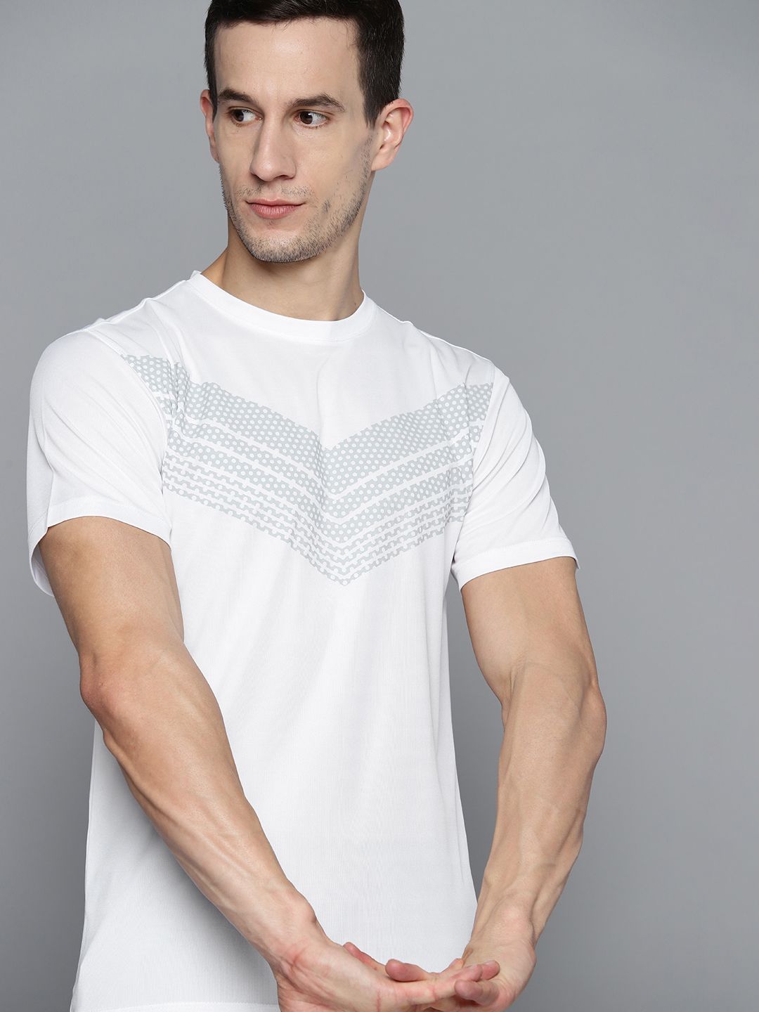 HRX By Hrithik Roshan Training Men Optic White Rapid-Dry Solid Tshirts