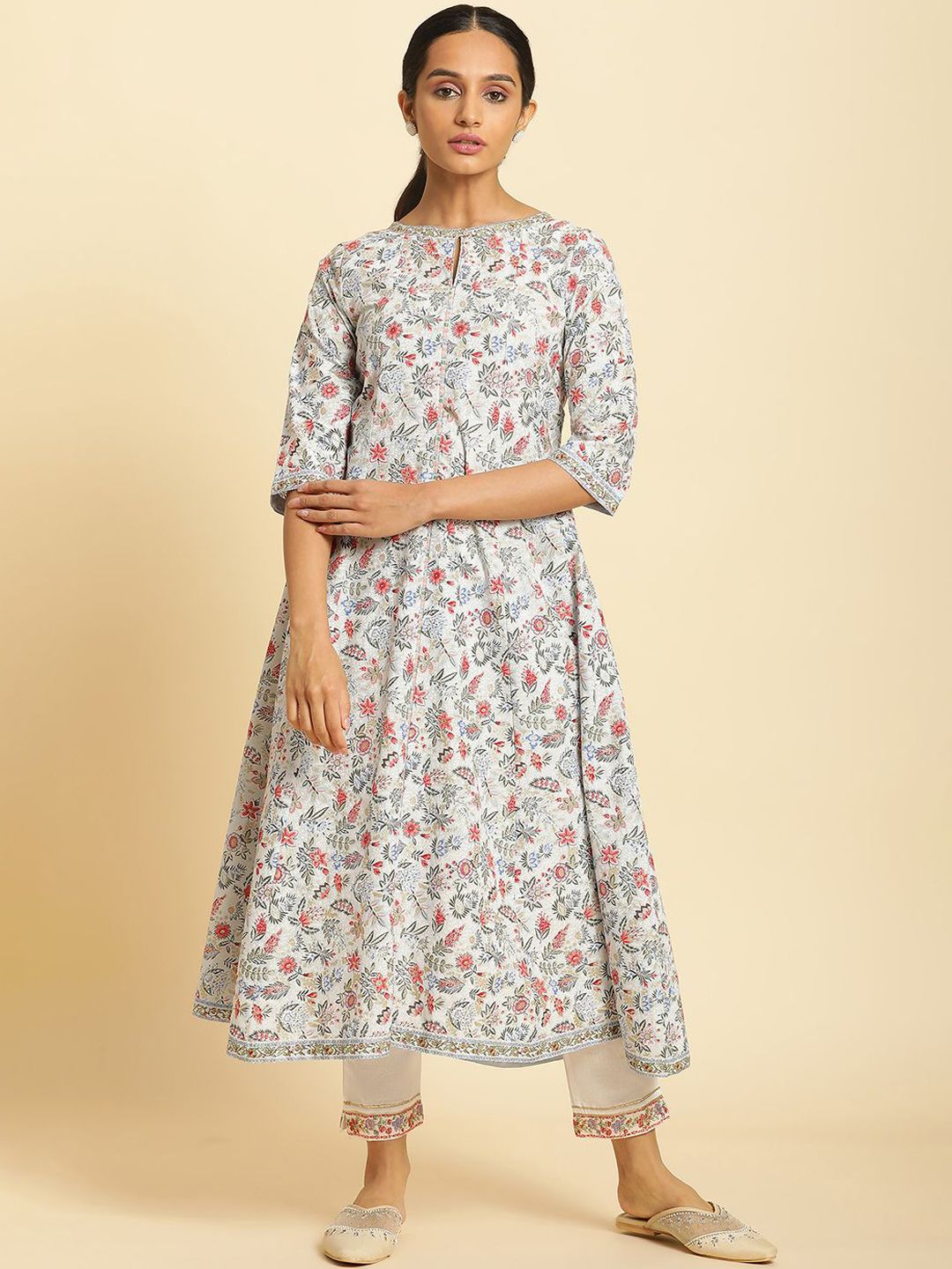 W Women Floral Printed Keyhole Neck Cotton Anarkali Kurta