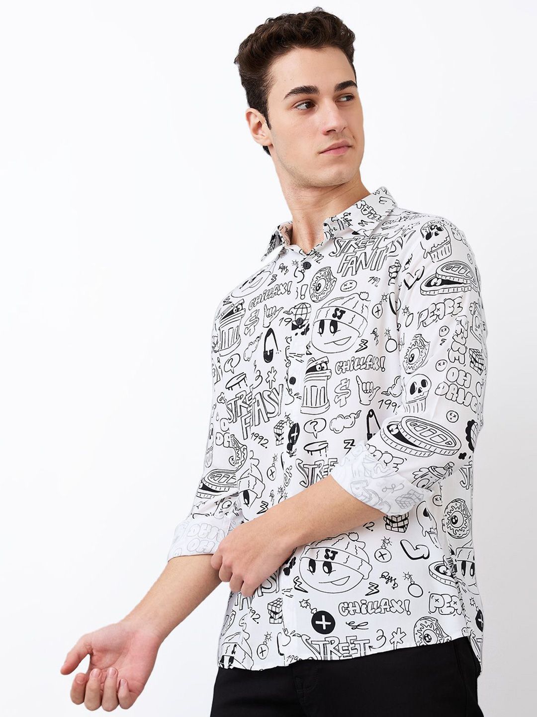 SPYKAR Men Spread Collar Graphic Printed Cotton Casual Shirt