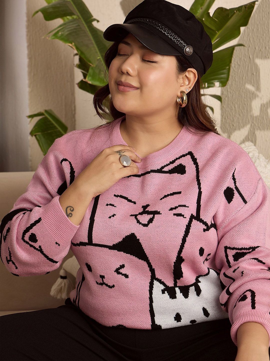 Berrylush Curve Women Graphic Printed Plus Size Pullover