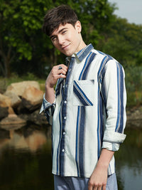 Campus Sutra Men Vertical Stripes Casual Shirt