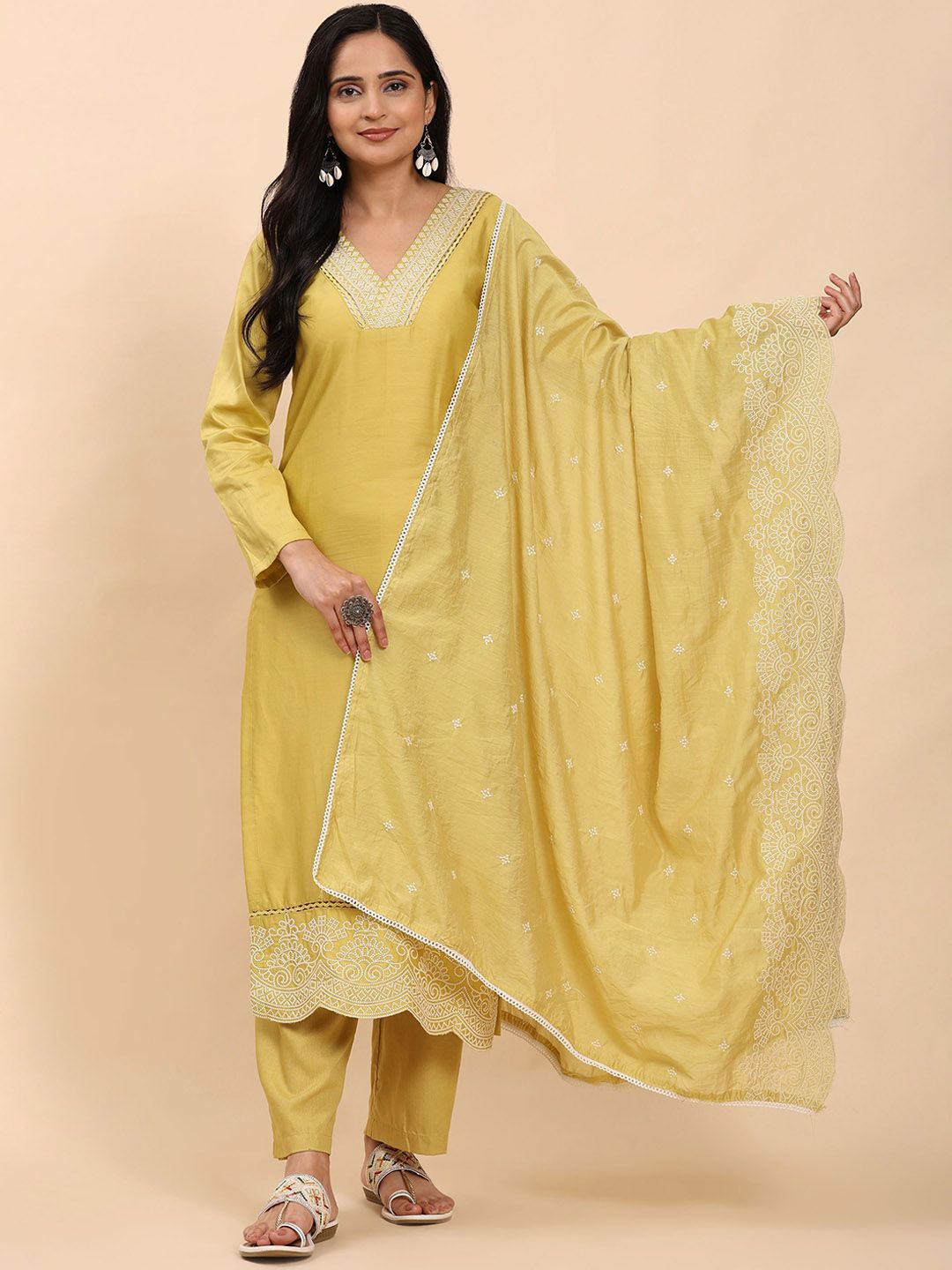 Mamicha Women Ethnic Motifs Embroidered Regular Thread Work Pure Cotton Kurta with Palazzos & With Dupatta