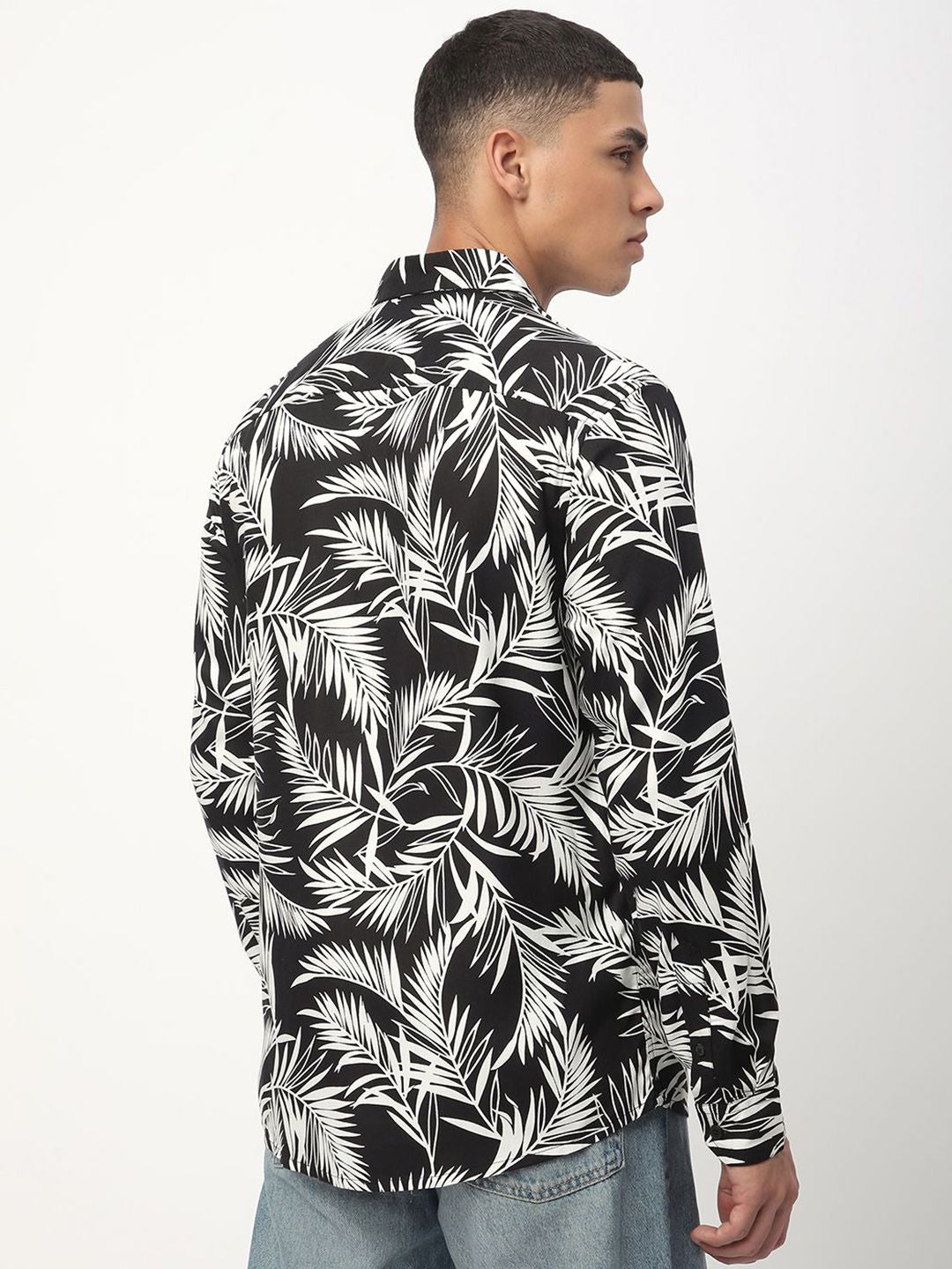 VASTRADO Men Classic Slim Fit Floral Printed Casual Shirt