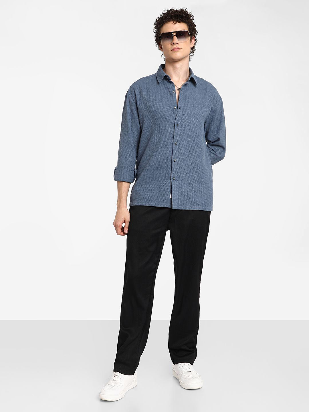 Campus Sutra Men Comfort Spread Collar Textured Cotton Casual Shirt