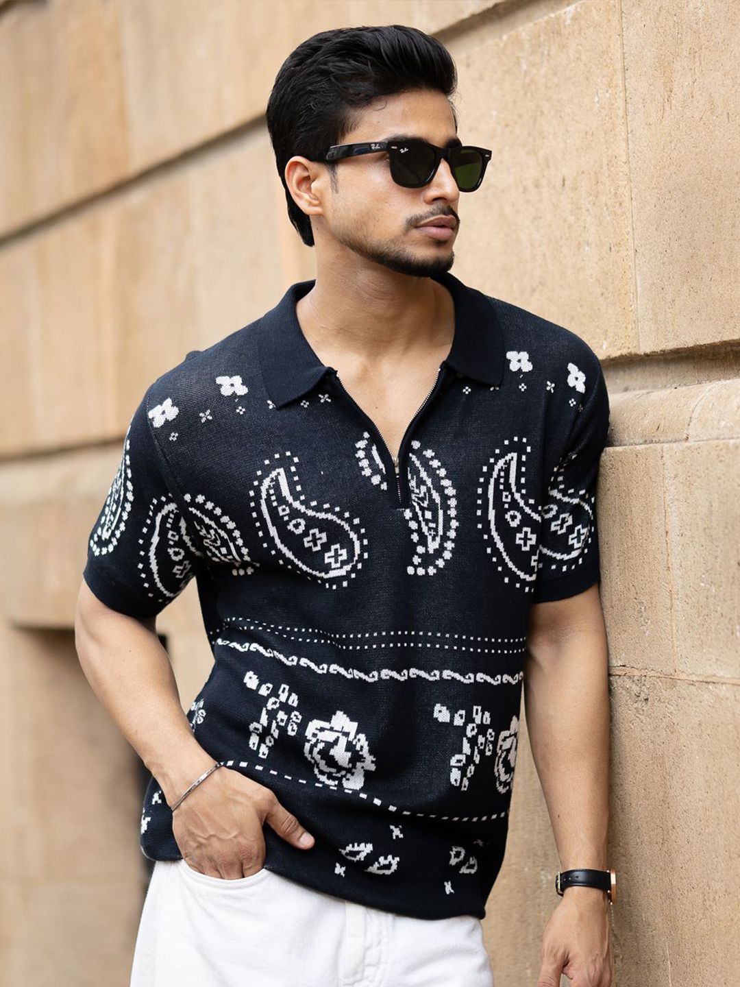 Powerlook Men Navy Paisley Jacquard Knit T-Shirt