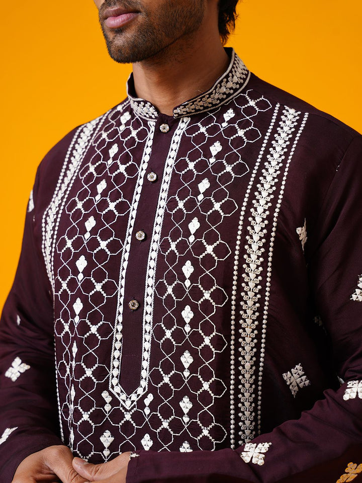 SOJANYA LUXE Kolar Mandarin Sulam Bunga Berlabuci Kurta Lurus Dengan Seluar