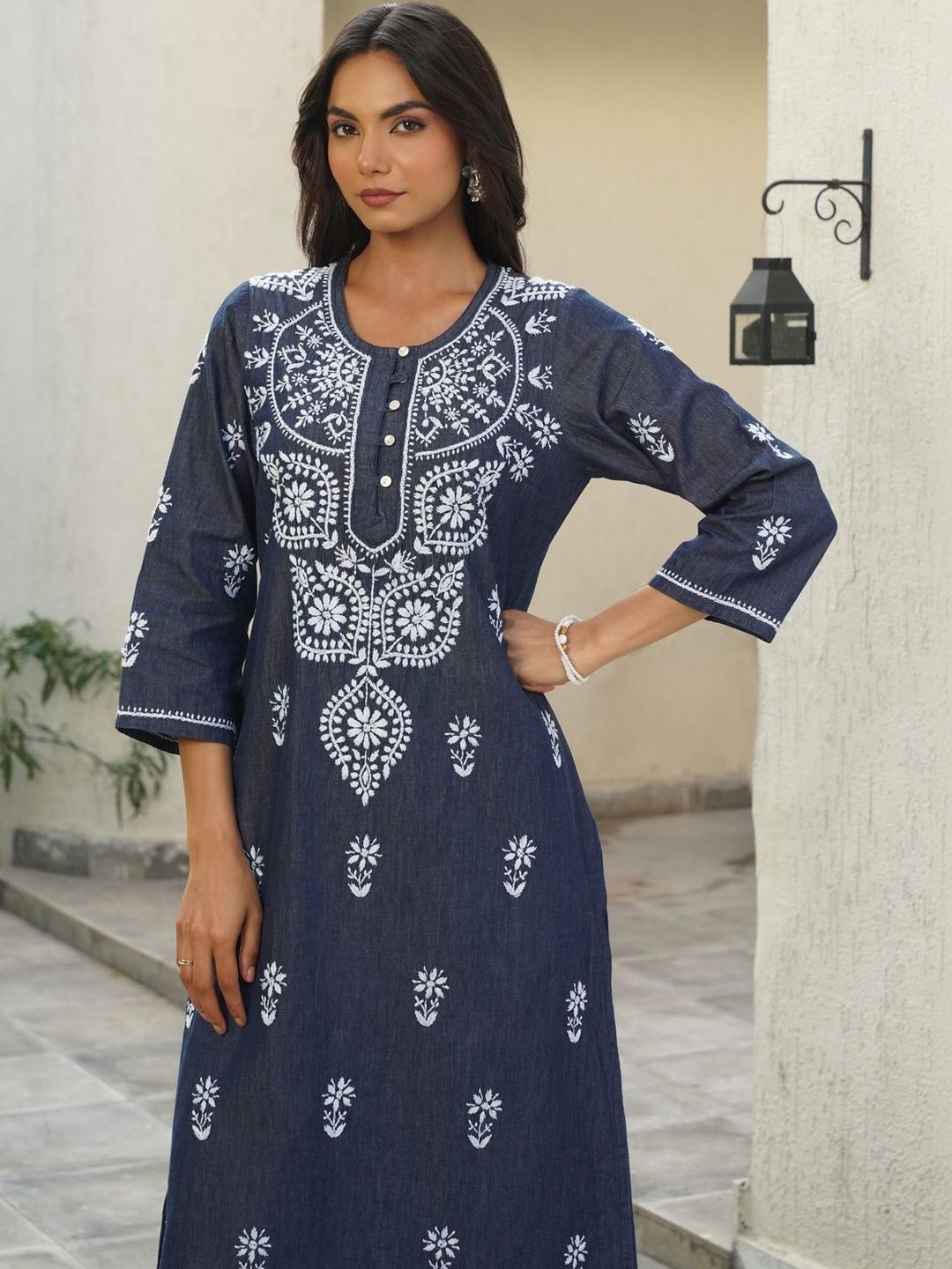 Rumah Wanita Chikankari Kurta Chikankari