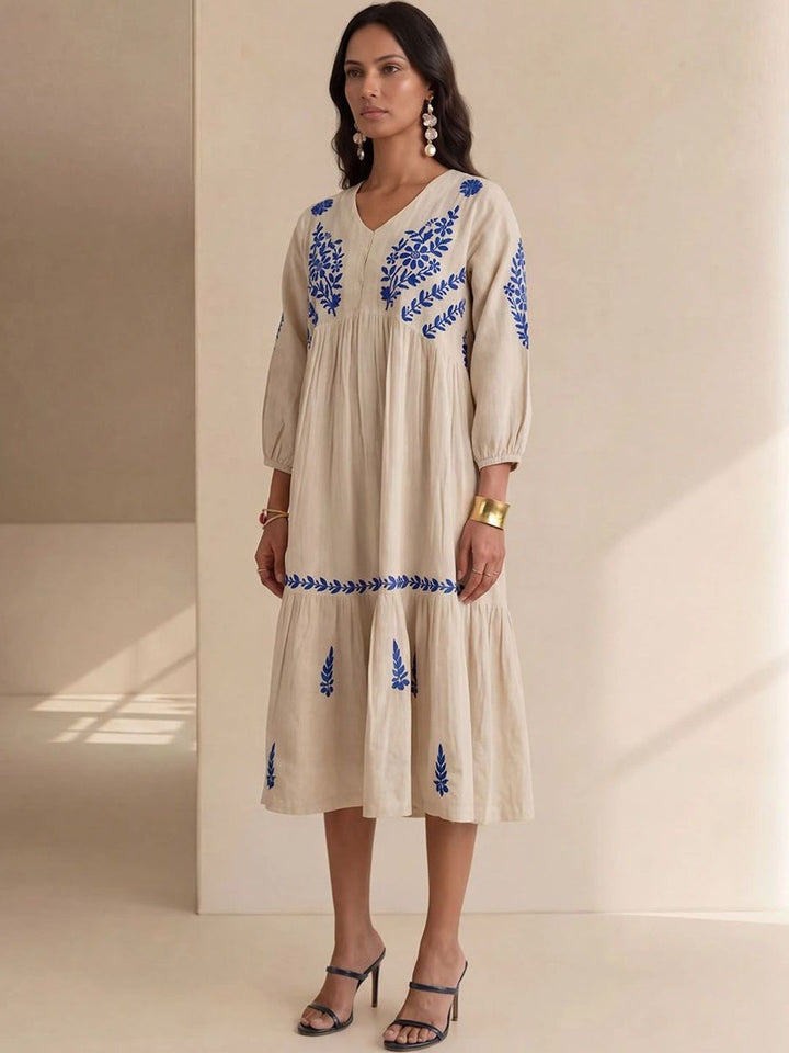 Pakaian Midi A-Line Bersulam Bunga Rumah Chikankari