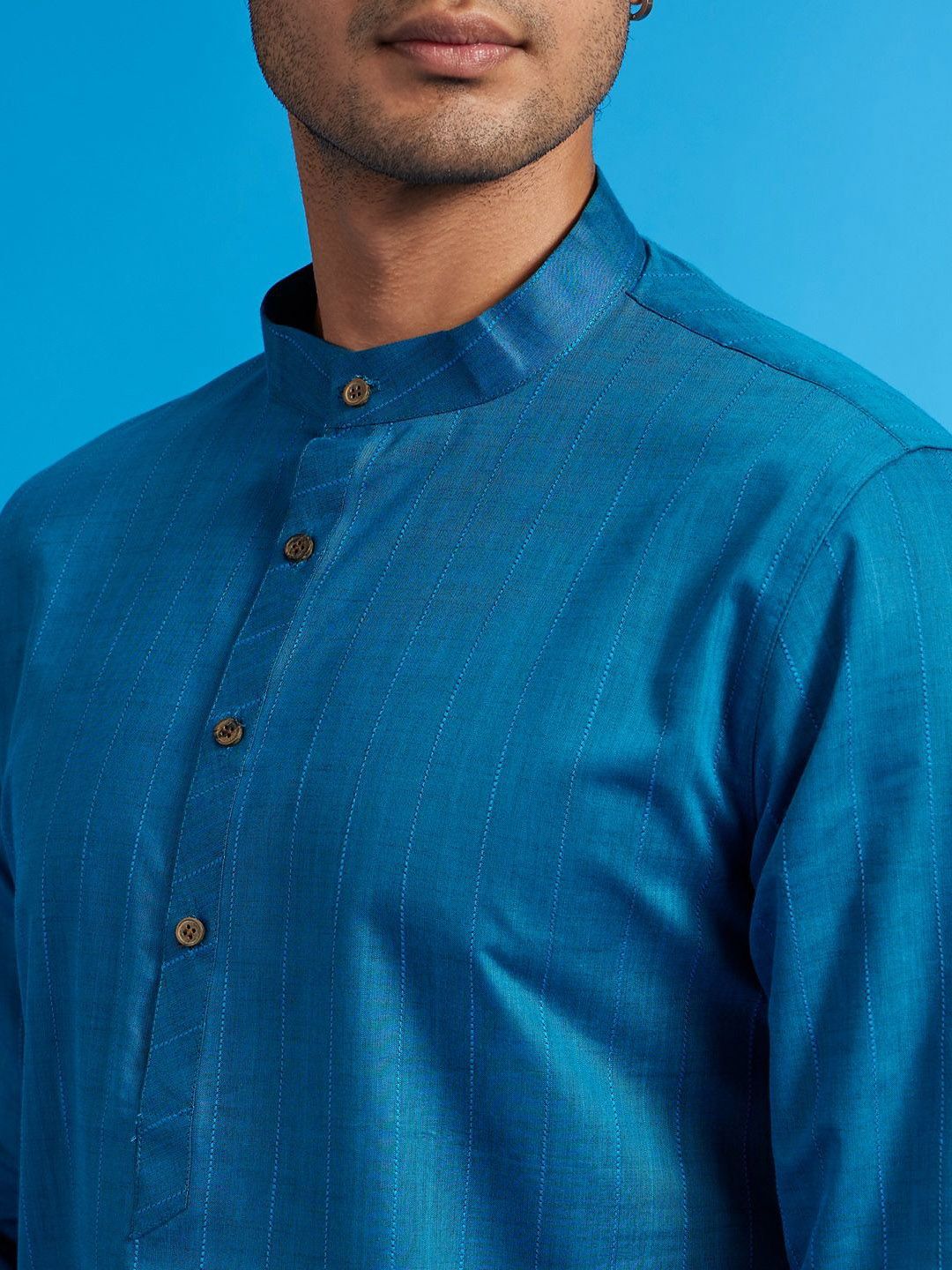 Diwas by Manyavar Striped Mandarin Collar Thread Work Straight Kurta