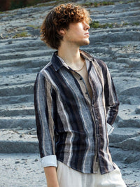 Campus Sutra Men Comfort Striped Casual Shirt