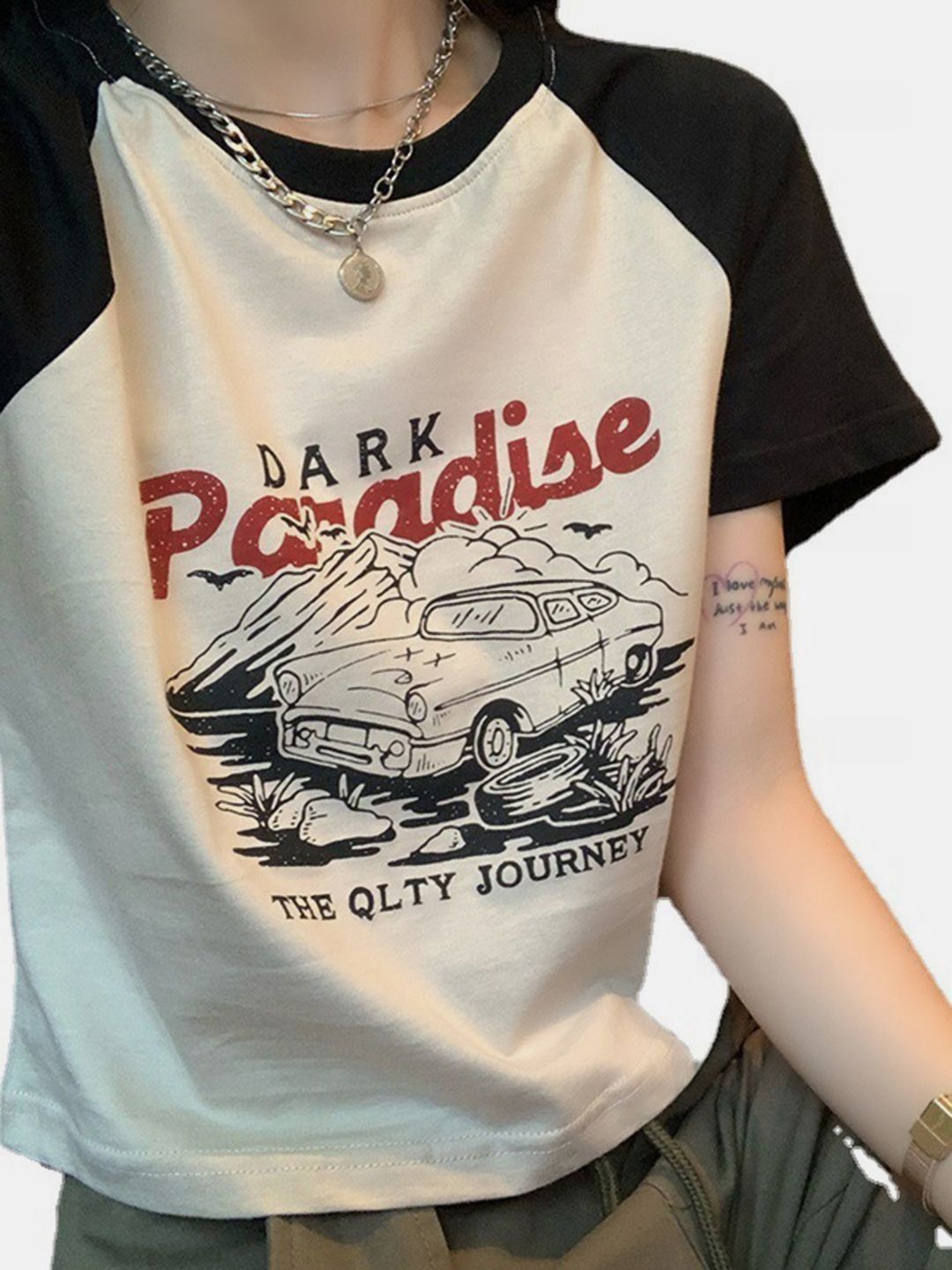 DressBerry Women Printed V-Neck Extended Sleeves Applique T-shirt
