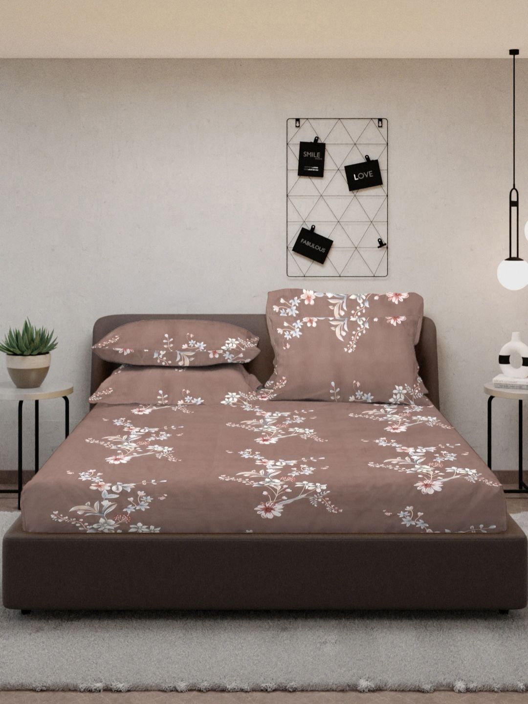 Myntra Elegant Homes Coklat & Putih Bercetak Set Cadar King 300 TC 2.50 m x 2.25 m