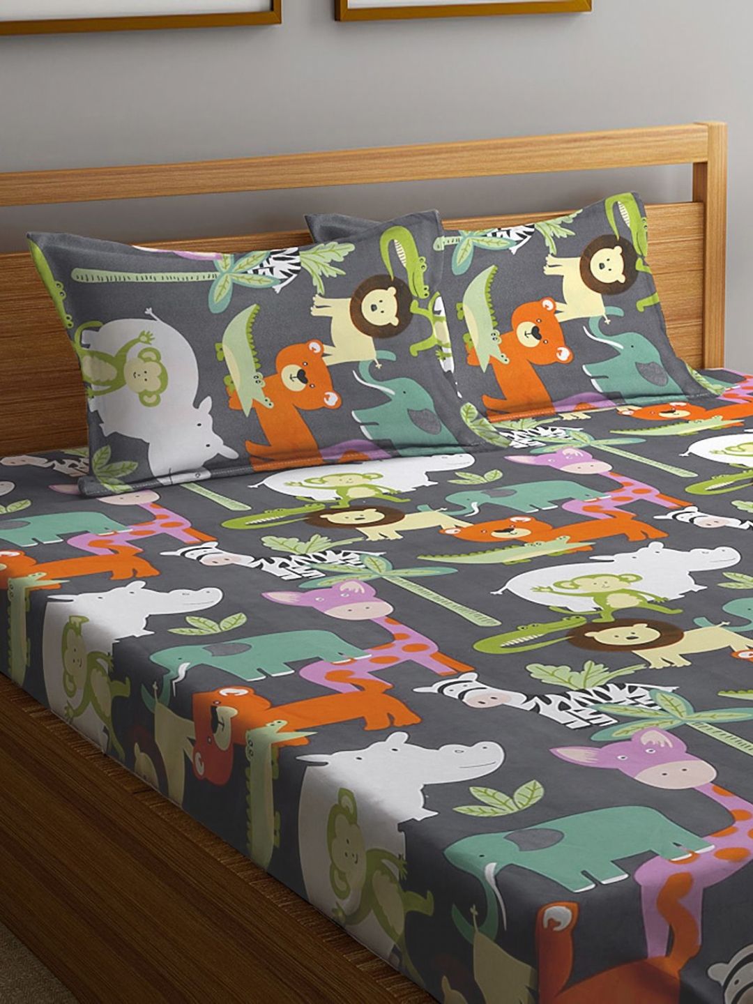 Myntra Elegant Homes Bercetak Kelabu & Putih Set Cadar King 300 TC 2.50 m x 2.20 m