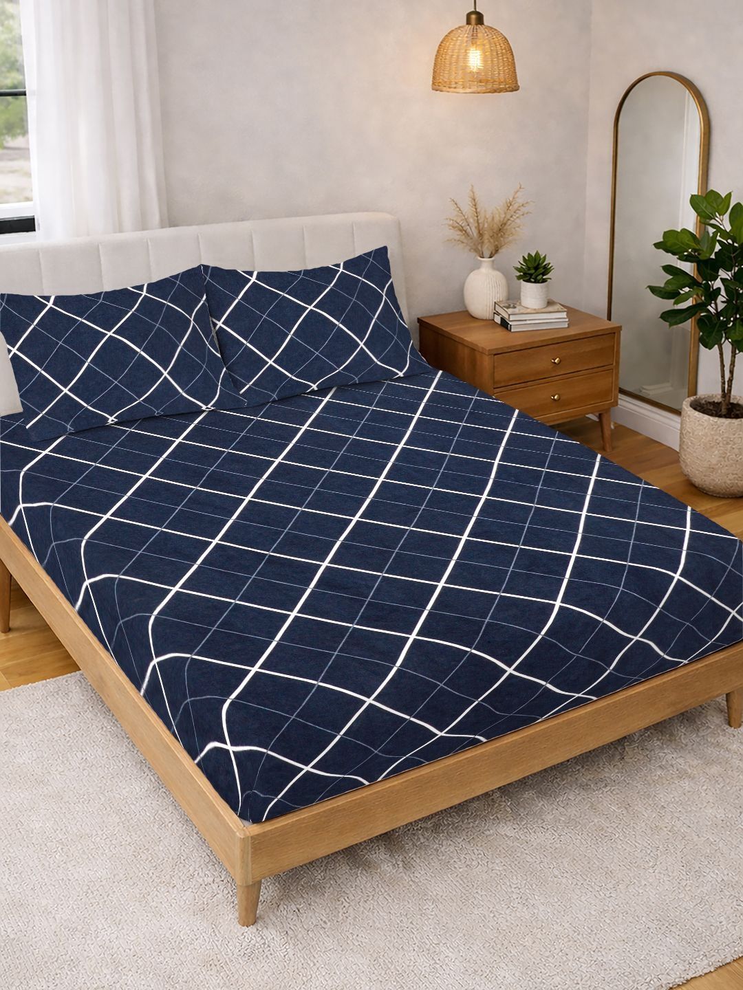 Myntra Elegant Homes Blue Geometric 300 TC King Double Bedsheet with 2 Pillow Covers
