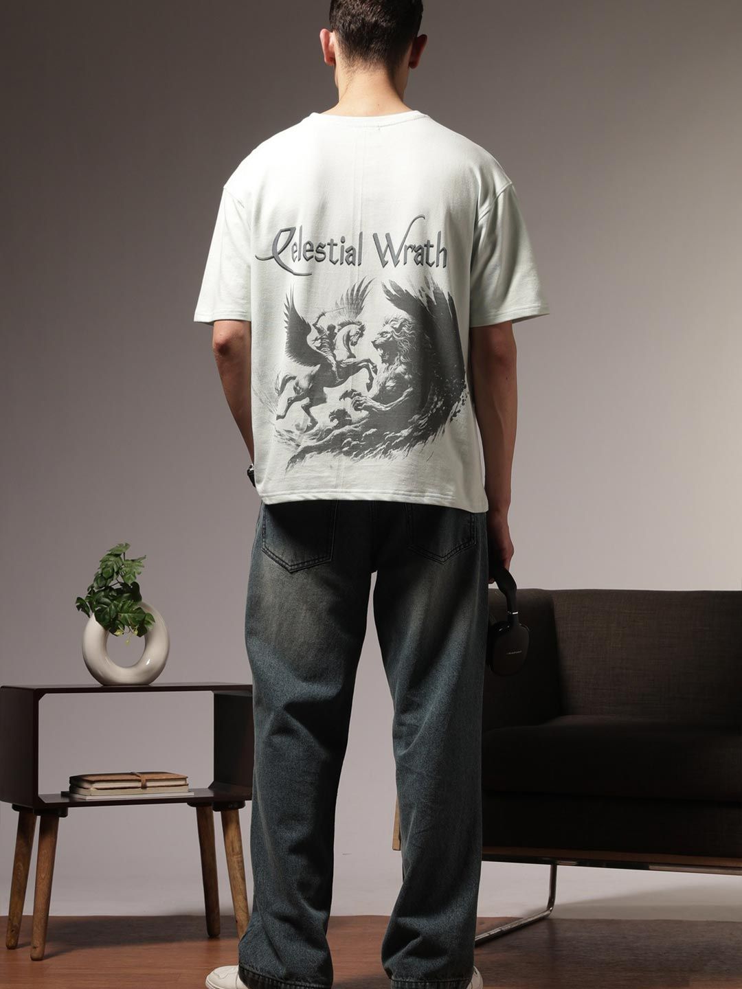 Eszett Celestial War Graphic Cotton Round Neck Short Sleeves Oversized T-shirt