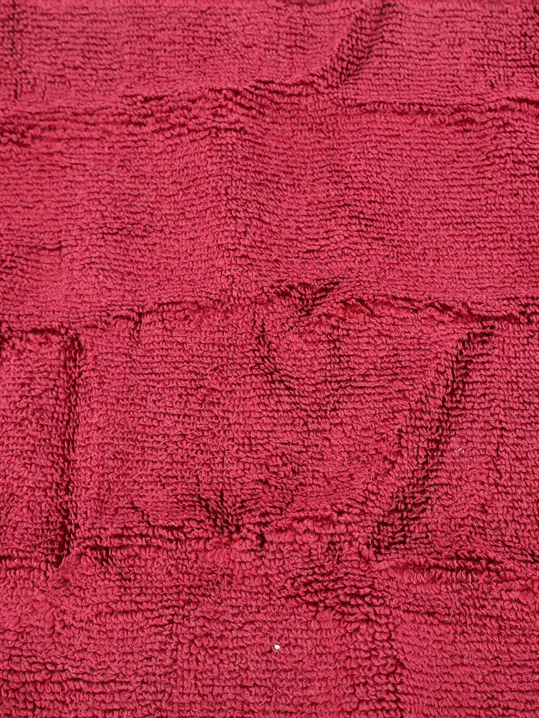 BOMBAY DYEING Super Ultrx Maroon 3 Pieces Pure Cotton 650 GSM Face Towel