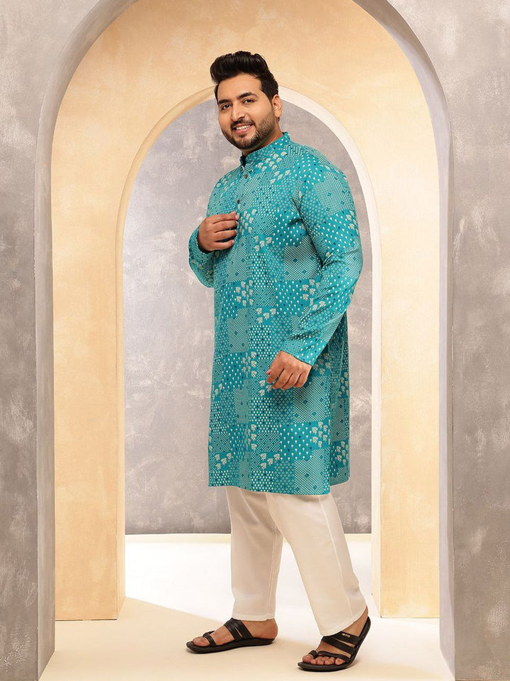 SOJANYA PLUS Floral Printed Mandarin Collar Straight Kurta