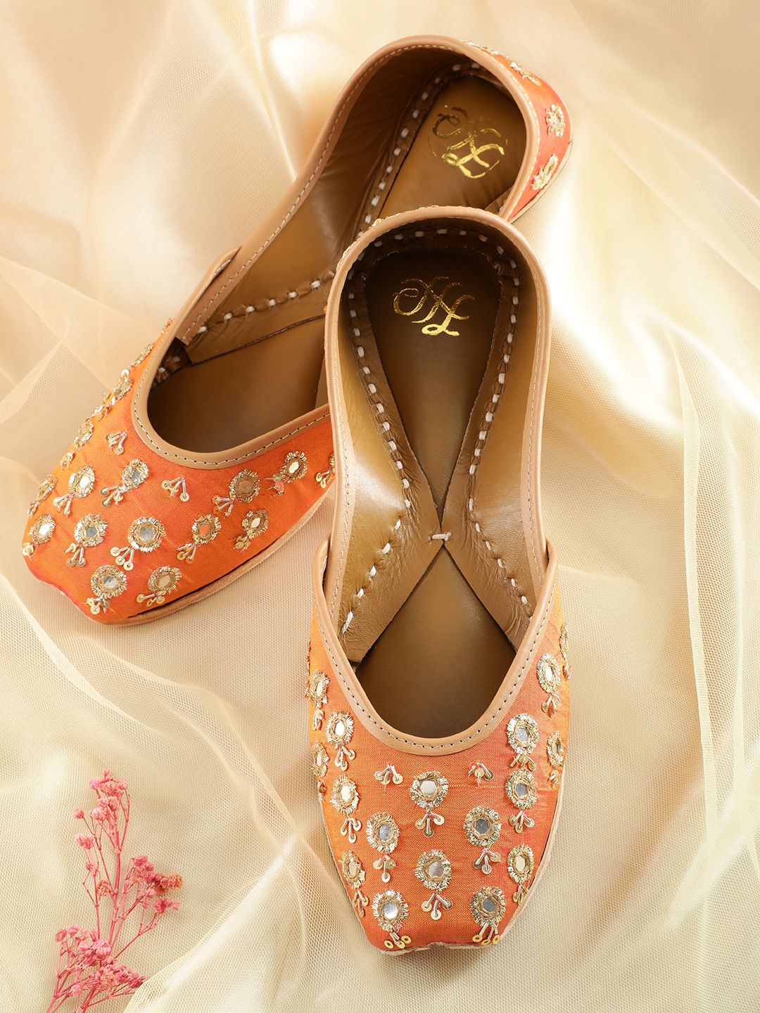 House of Pataudi Women Embellished Leather Mojaris