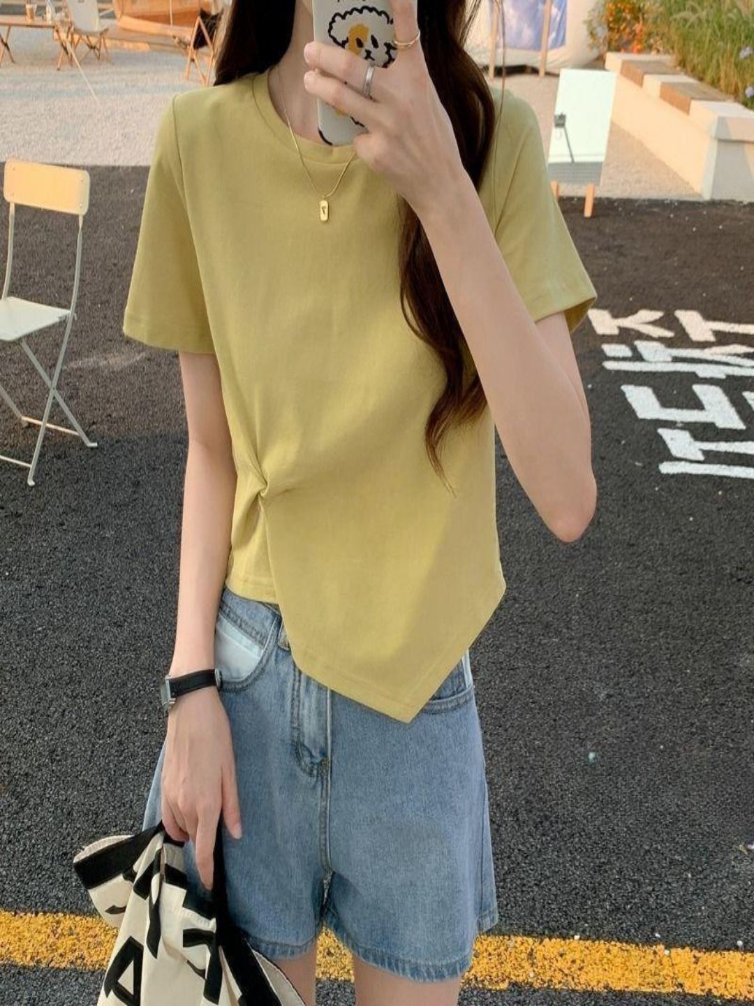 DressBerry Round Neck T-shirt