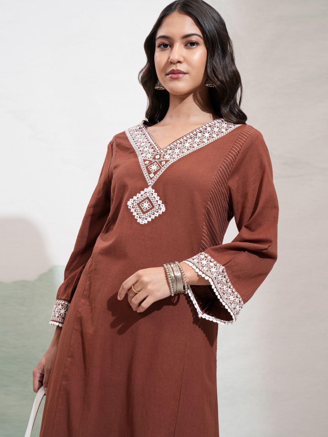 Vishudh Floral Embroidered V-Neck Panelled Mirror Work Kurta With Palazzos