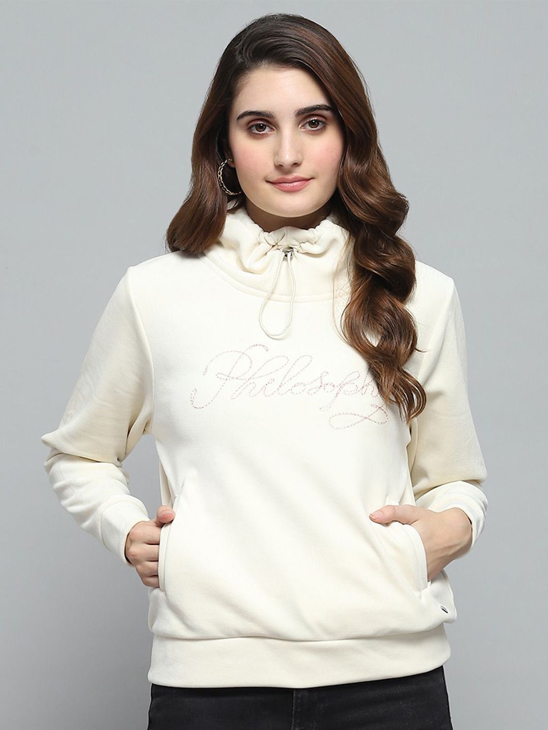 Monte Carlo Wanita Mock Collar Sweatshirt