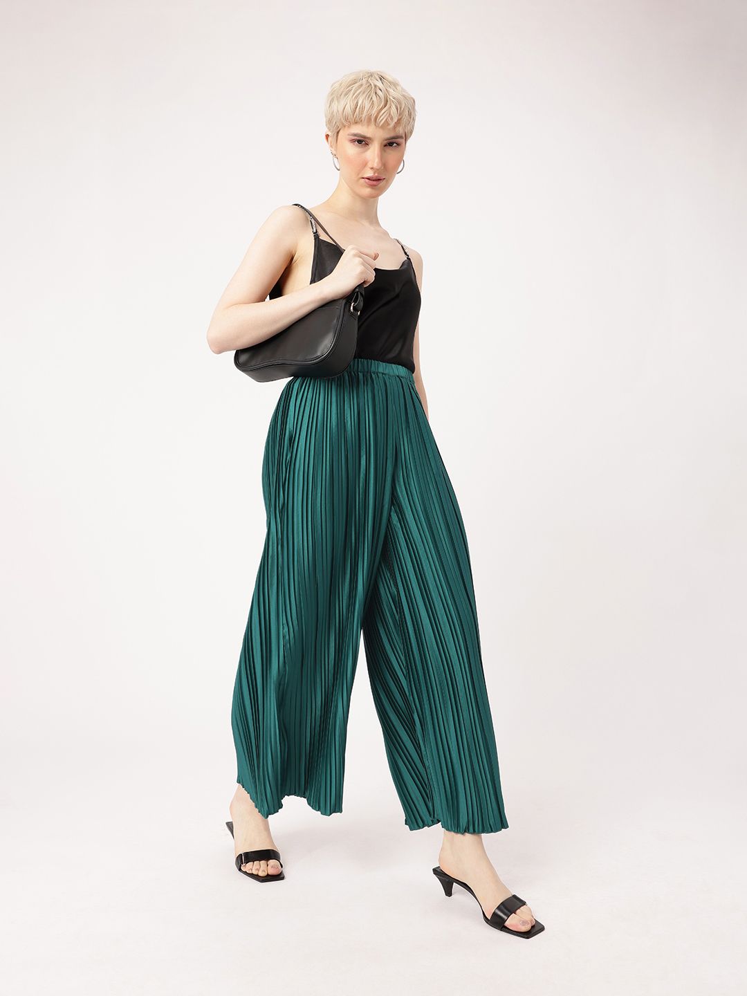 DressBerry Women City Glamour Accordion Pleats Wide Leg Trousers