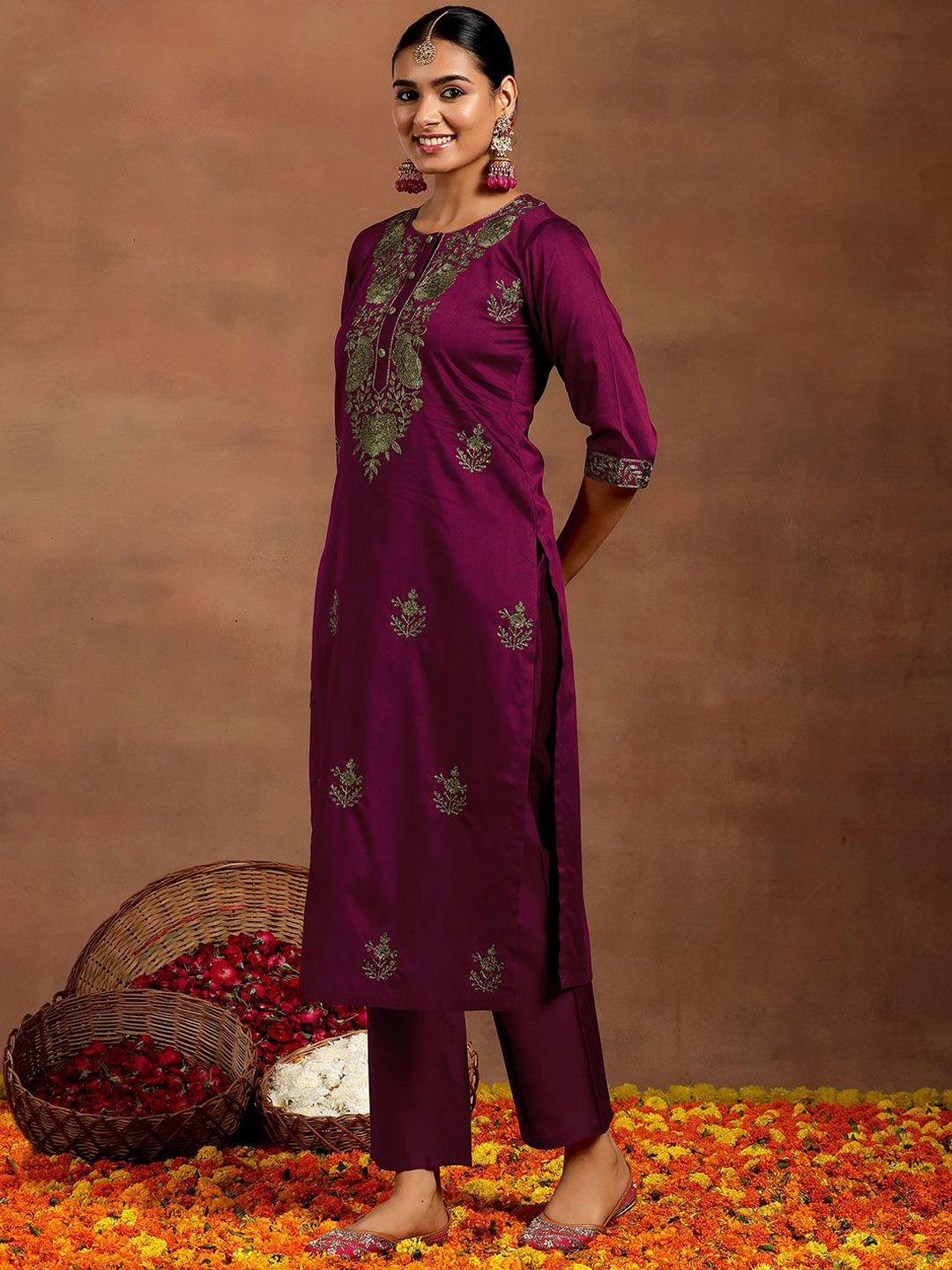 Gerua By Libas Floral Embroidered Thread Work Straight Kurta With Trousers & Dupatta