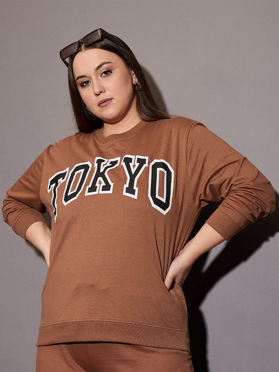 SASSAFRAS Curve Women Cotton Round Neck Plus Size Typography Printed Sweatshirt