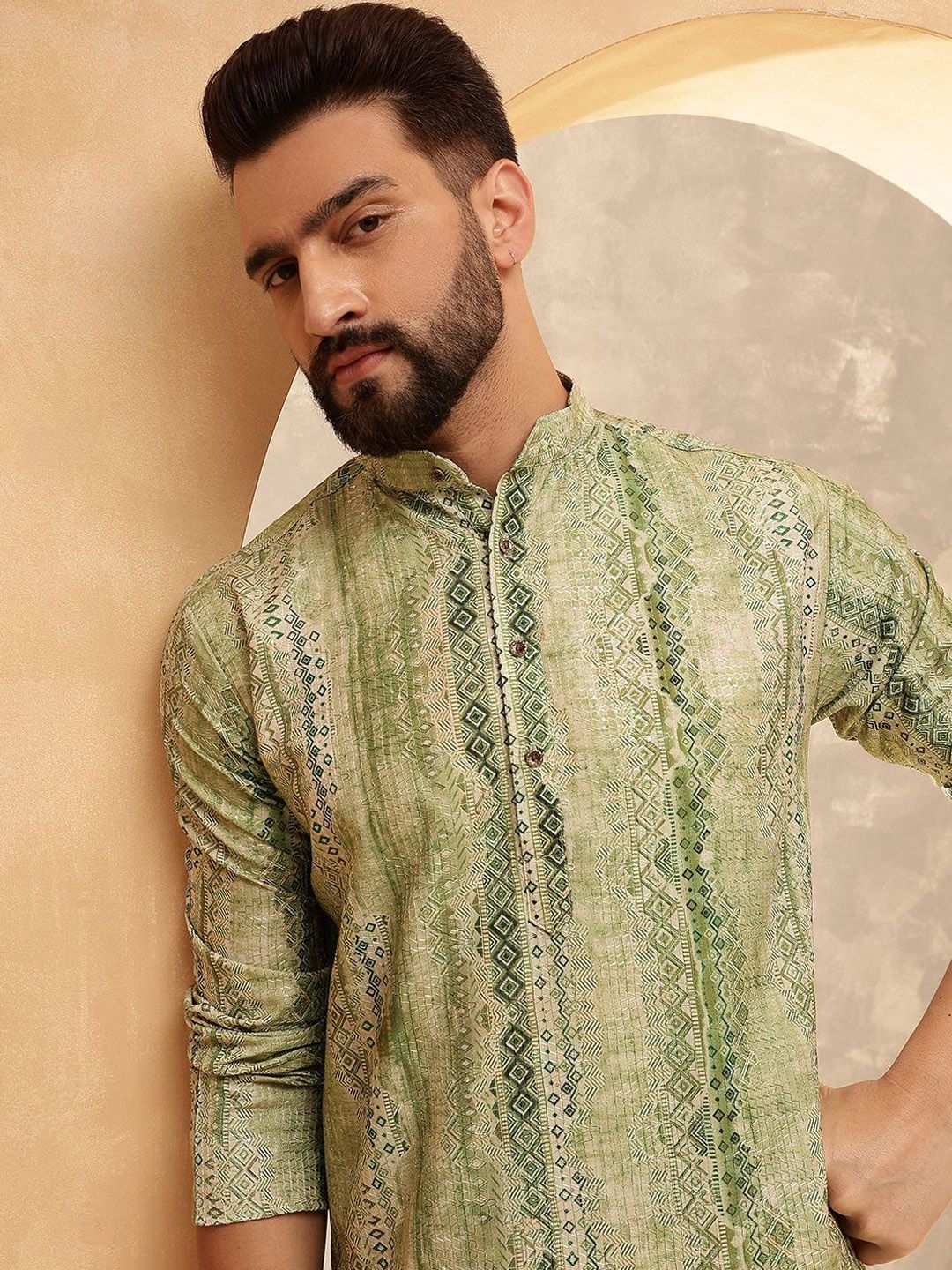 SOJANYA Ethnic Motifs Printed Mandarin Collar Sequinned Cotton Silk Kurta With Pyjamas