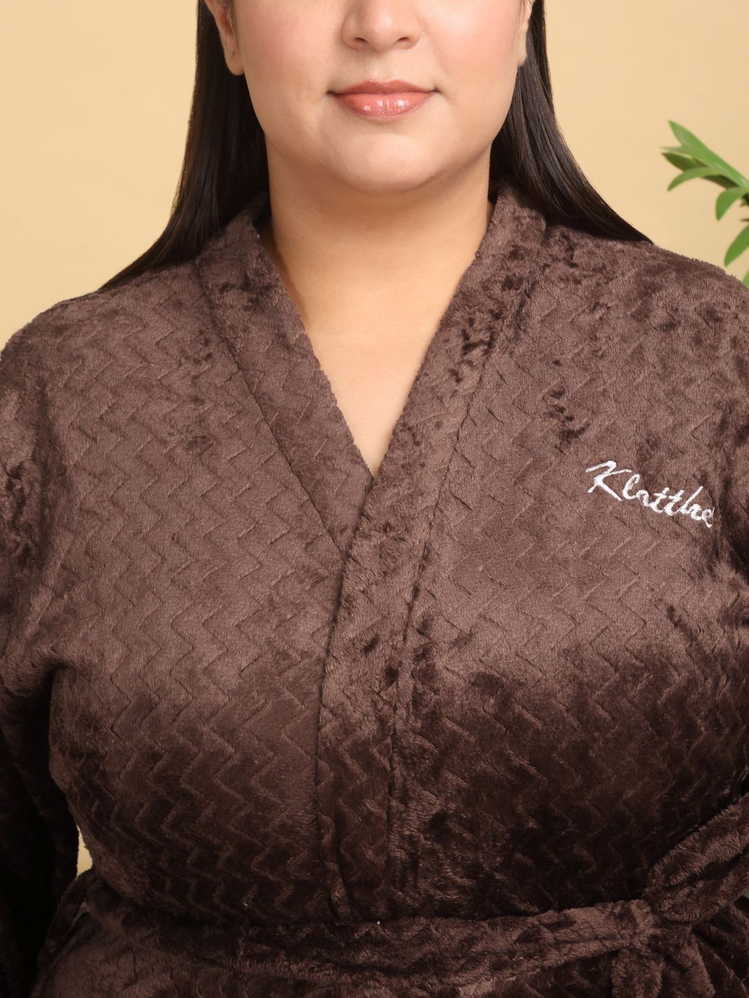 KLOTTHE Women Plus Size Self Design Woollen Bath Robe With Belt