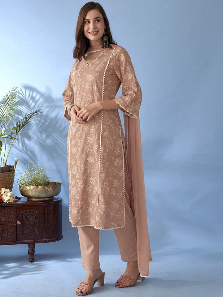 Anouk Floral bersulam Gotta Patti Pure Cotton Straight Kurta dengan Seluar & Dupatta