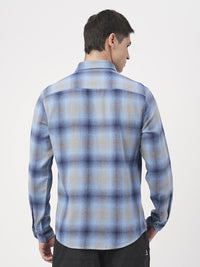 VASTRADO Men Classic Fit Spread Collar Checked Cotton Casual Shirt
