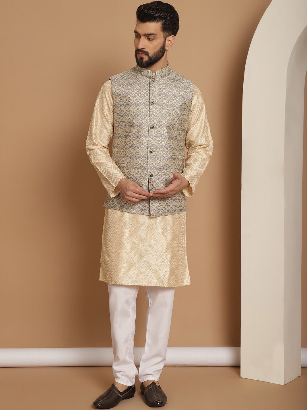 Anouk Embroidered Regular Thread Work Kurta Churidar with Nehru jacket