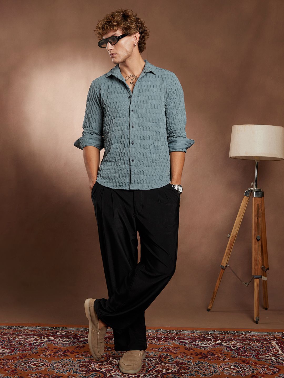 Campus Sutra Comfort Obelisk -Tactile Self Design Regular Fit Casual Shirt
