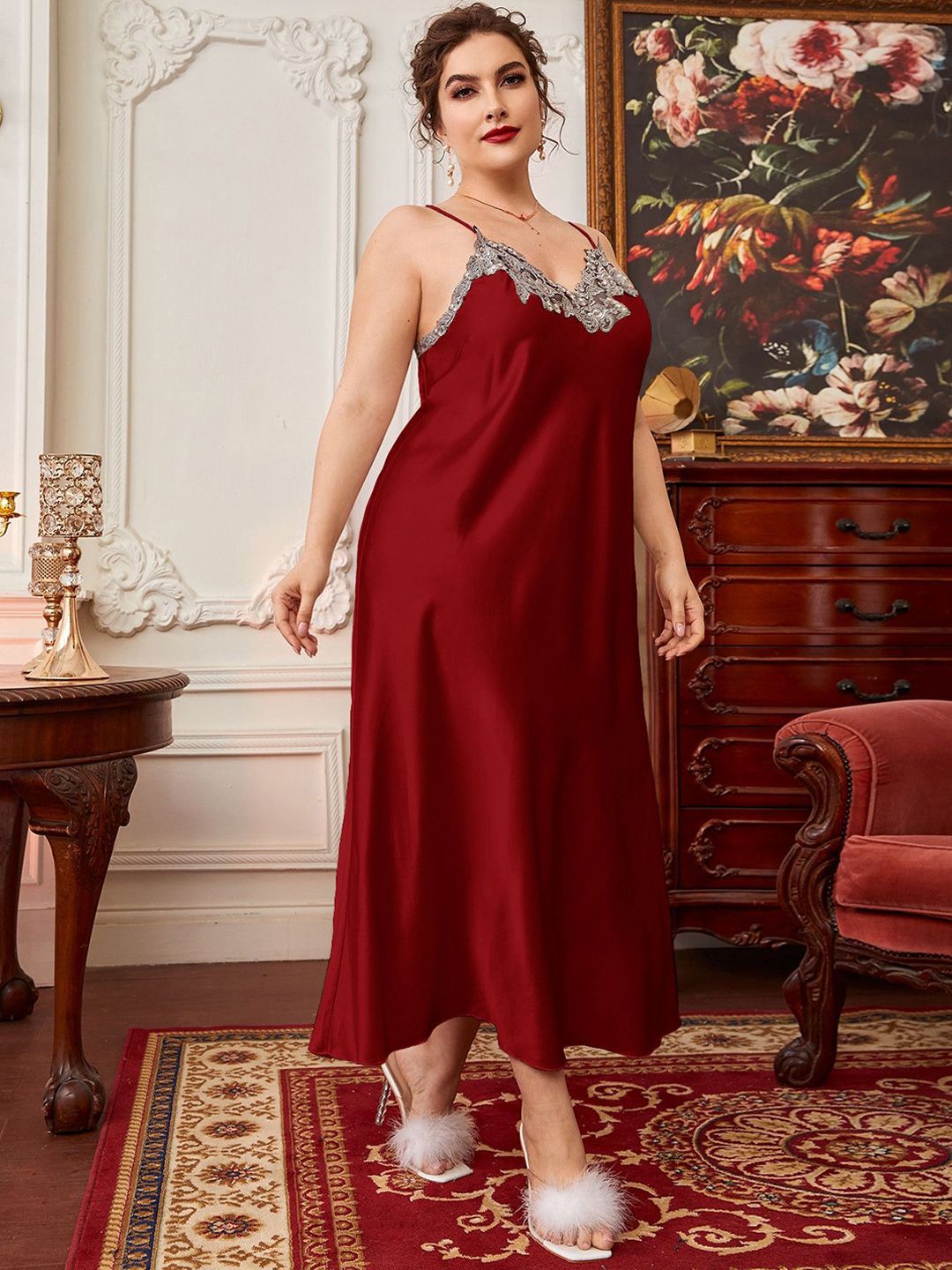 DressBerry Laced Regular Nightdress