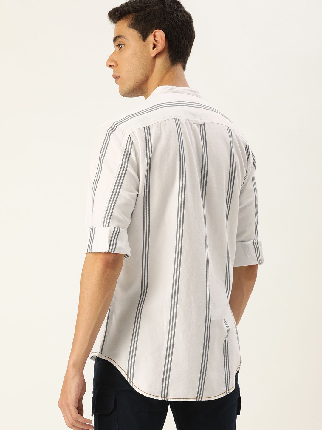 Mr Bowerbird Men White Tailored Fit Striped Casual Shirt