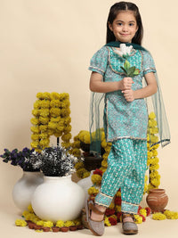 Cutiekins Boys Ethnic Motifs Printed A-Line Cotton Kurta with Salwar & With Dupatta