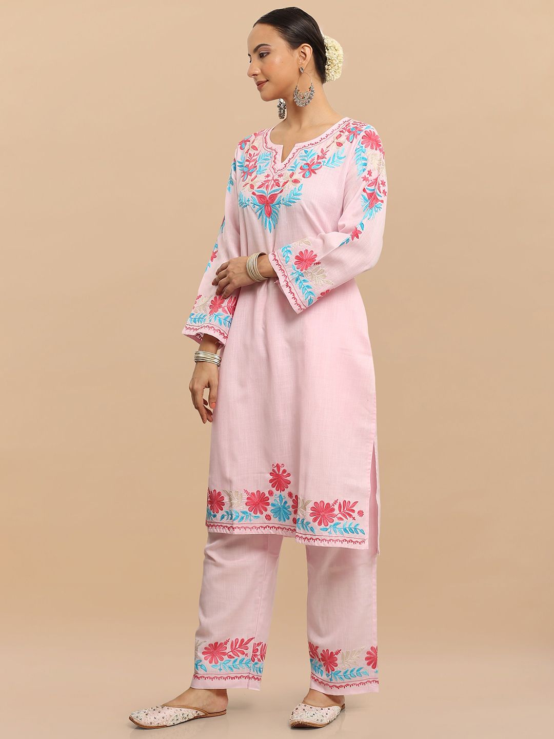 HOUSE OF KARI Floral Embroidered Thread Work Falak Kashmiri Straight Kurta With Trousers
