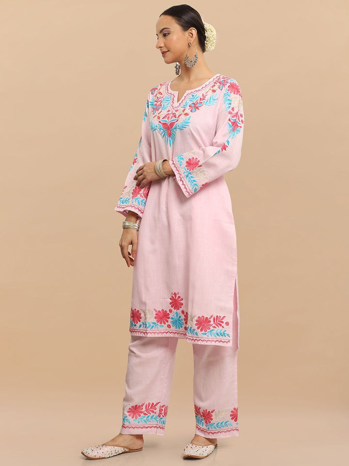 HOUSE OF KARI Floral Embroidered Thread Work Falak Kashmiri Straight Kurta With Trousers
