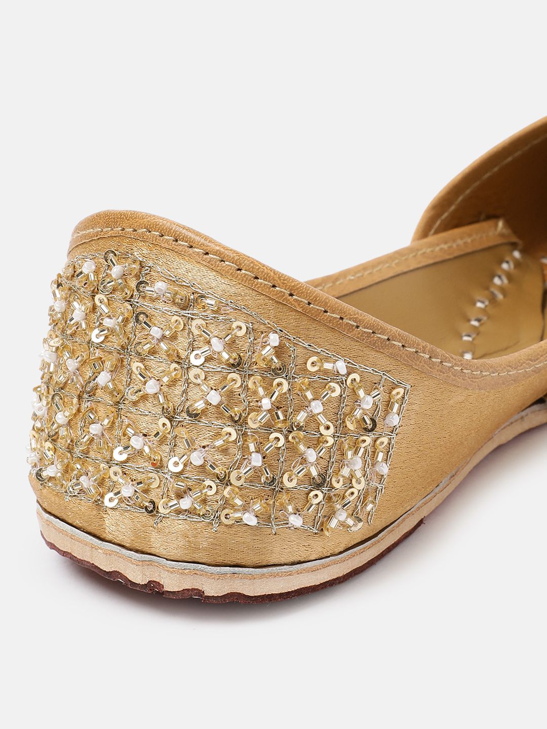 House of Pataudi Women Embellished Ethnic Mojaris