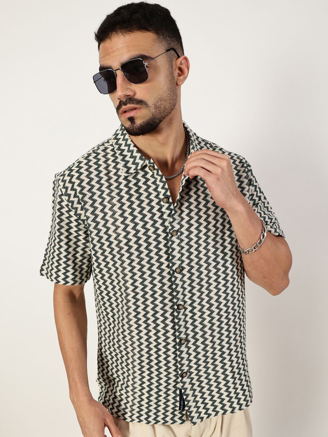 Thomas Scott Men Premium Spread Collar Vertical Striped Cotton Slim Fit Casual Shirt