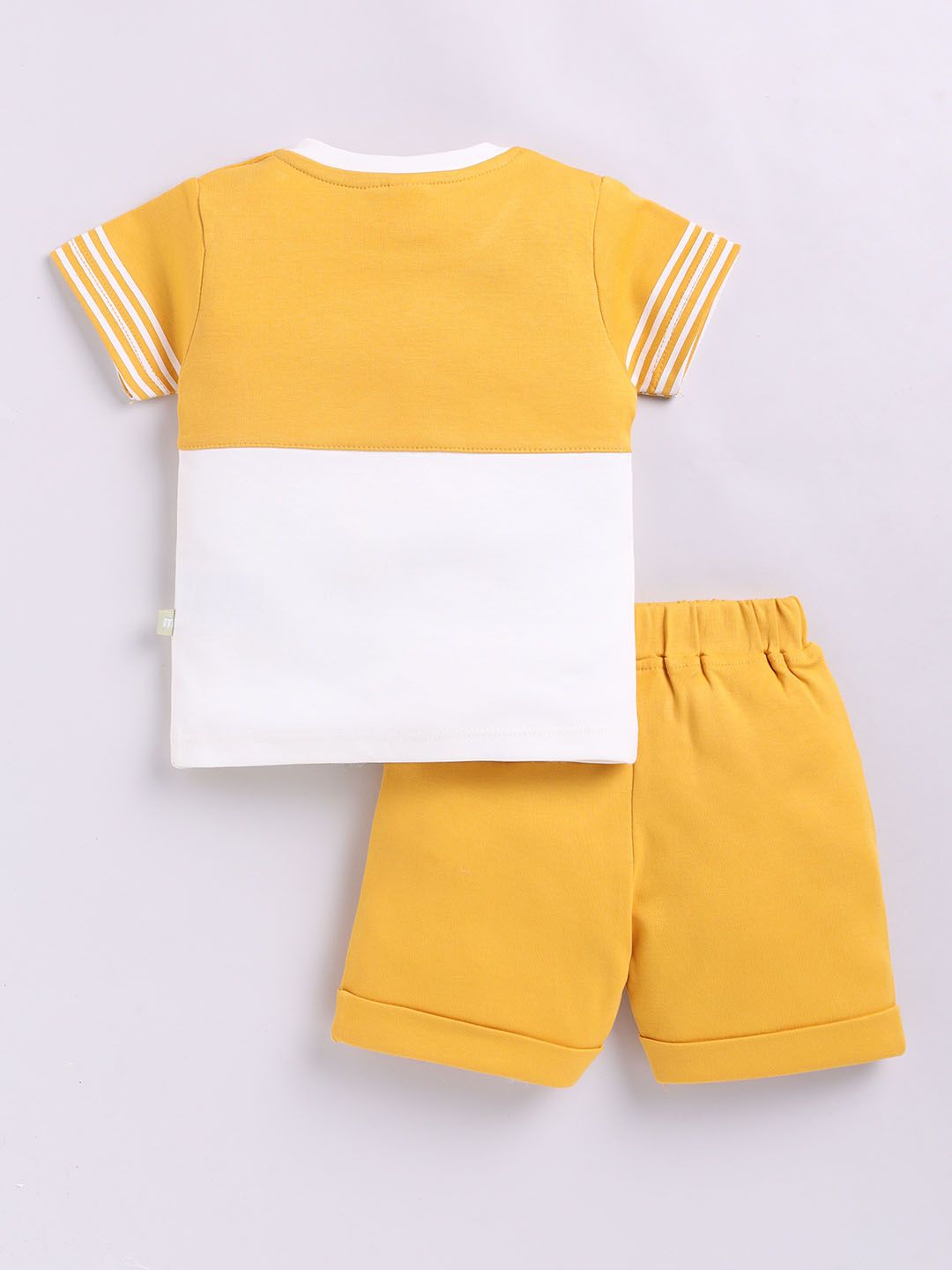 Moms Love Infant Boys Colorblocked Printed Pure Cotton Clothing Set