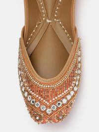 House of Pataudi Embellished With Ethnic Motif Mojaris
