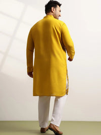 SOJANYA PLUS Men Ethnic Motifs Printed Regular Kurta with Trousers