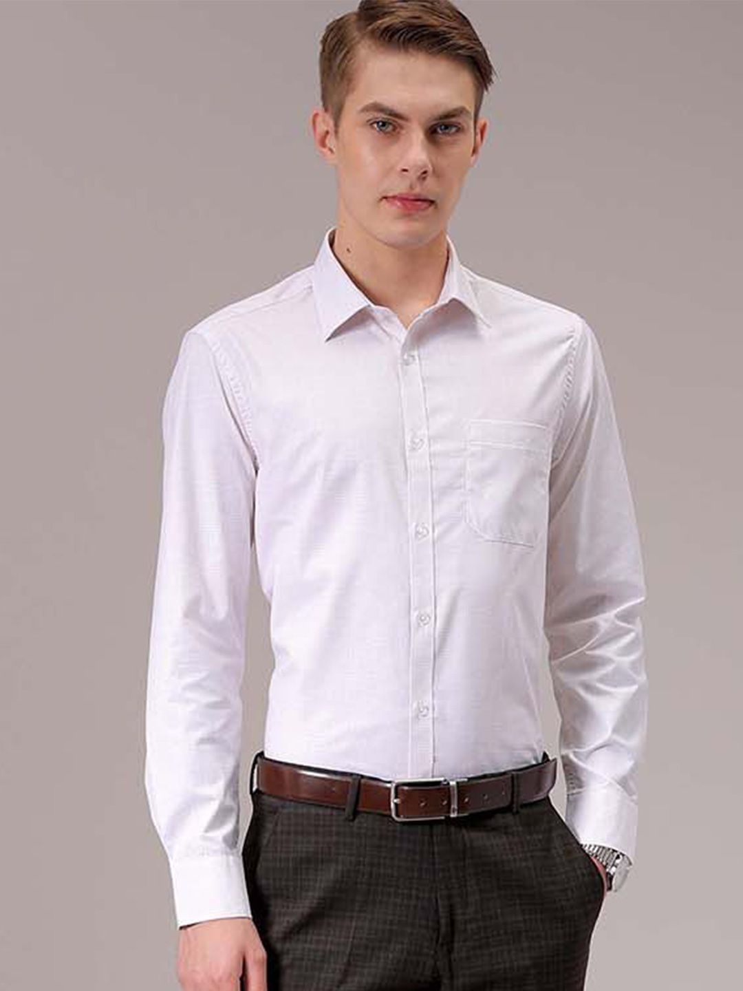 The Indian Garage Co. X Luxe Men Spread Collar Solid Slim Fit Formal Shirt