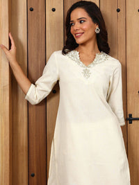 W Women Flared Sleeves Thread Work Kurta