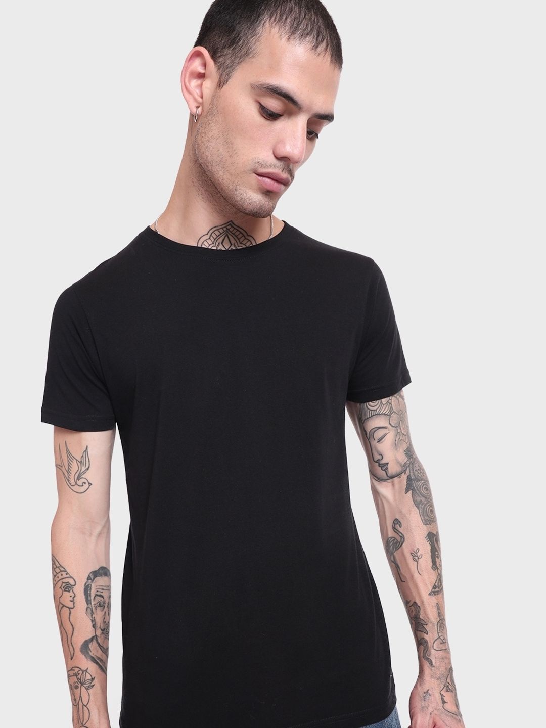 Bewakoof Men Black Pure Cotton T-shirt